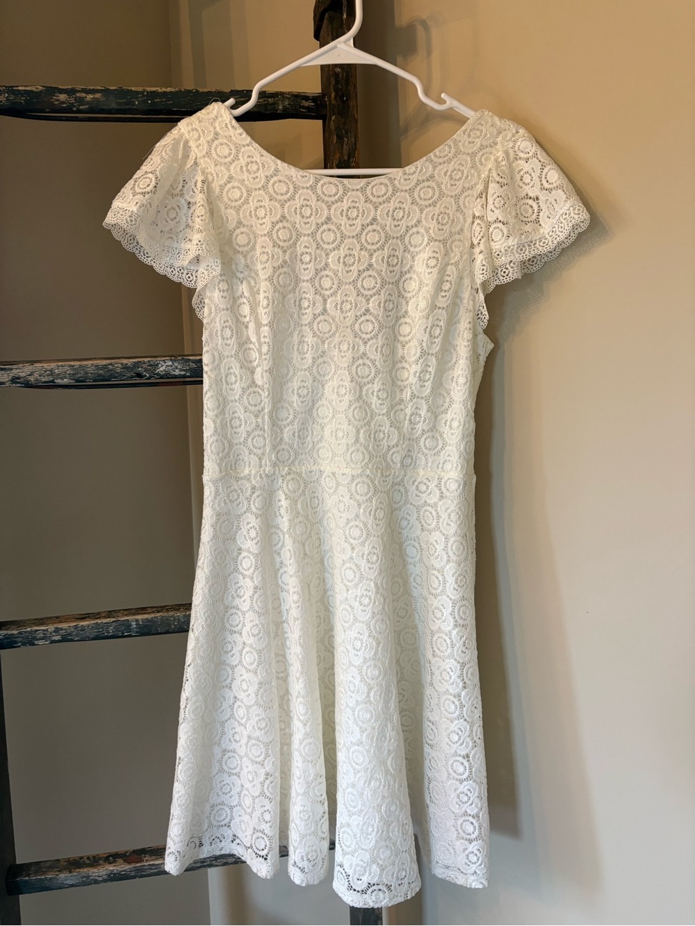 miami White Lace Fit-and-Flare Mini Dress with Flutter Sleeves
